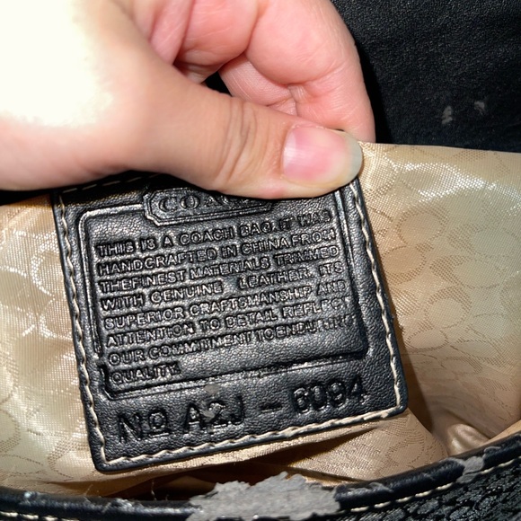 Sold!!! Coach Black and Gray Signature Shoulder Bag - Picture 8 of 8